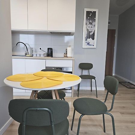 Urban Jungle - Grey Apartment 비아위스토크 외부 사진